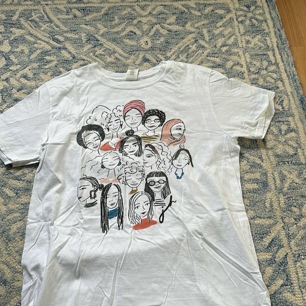 Diverse graphic shirt Spoonful of Faith tee sz medium